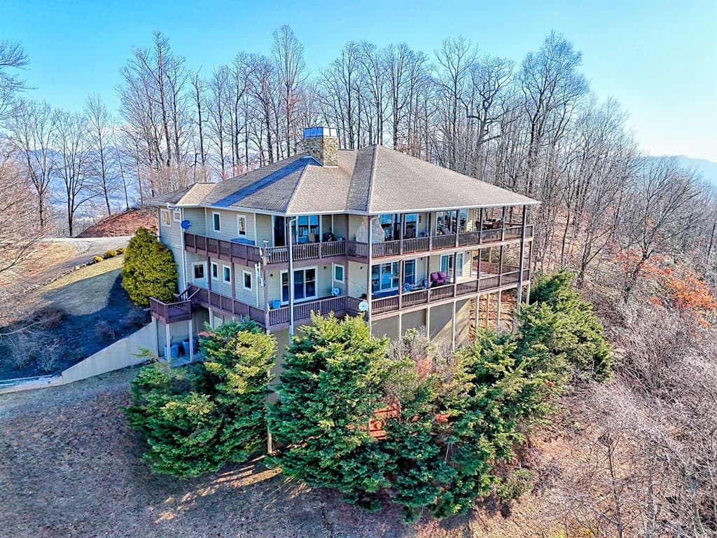1212 Double Knob Drive E, Hayesville NC 28904 - Photo