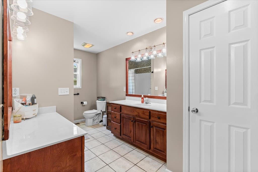 132 9th Avenue, Chatsworth GA 30705 - Photo