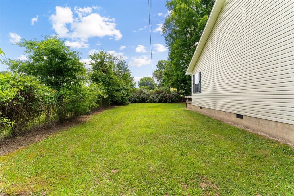 132 9th Avenue, Chatsworth GA 30705 - Photo