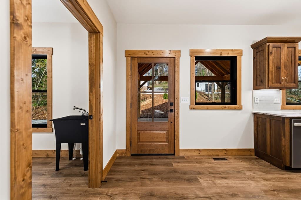 40 Cherry Street, East Ellijay GA 30540 - Photo