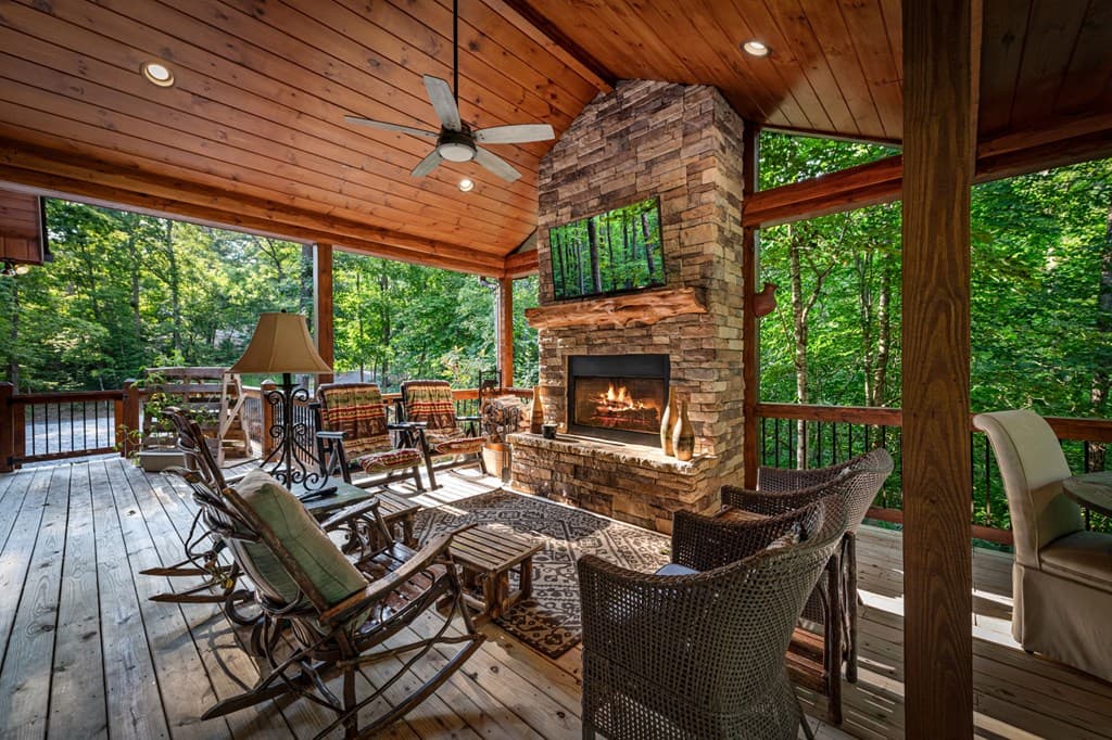 115 Brighton Way, Mineral Bluff GA 30559 - Photo