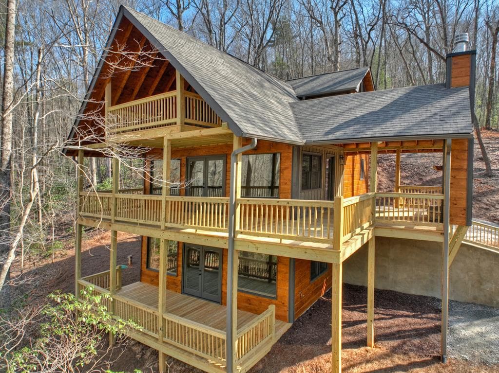 811 Mangums Trail, Blue Ridge GA 30513 - Photo