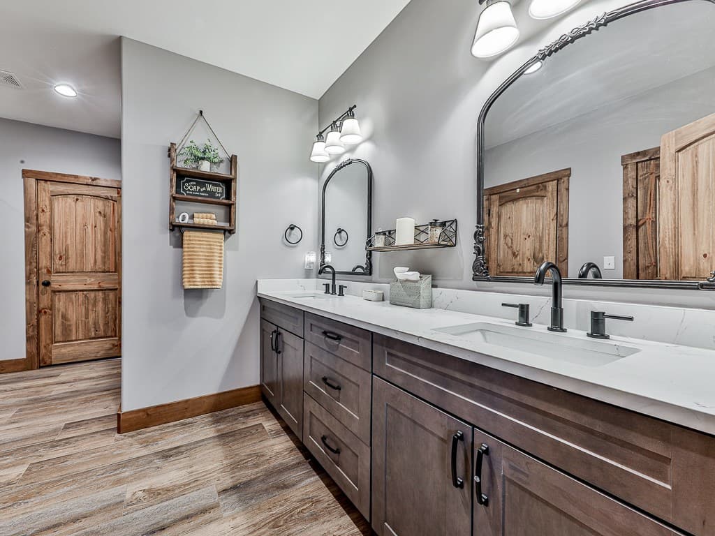 208 Weeks Drive, Ellijay GA 30540 - Photo