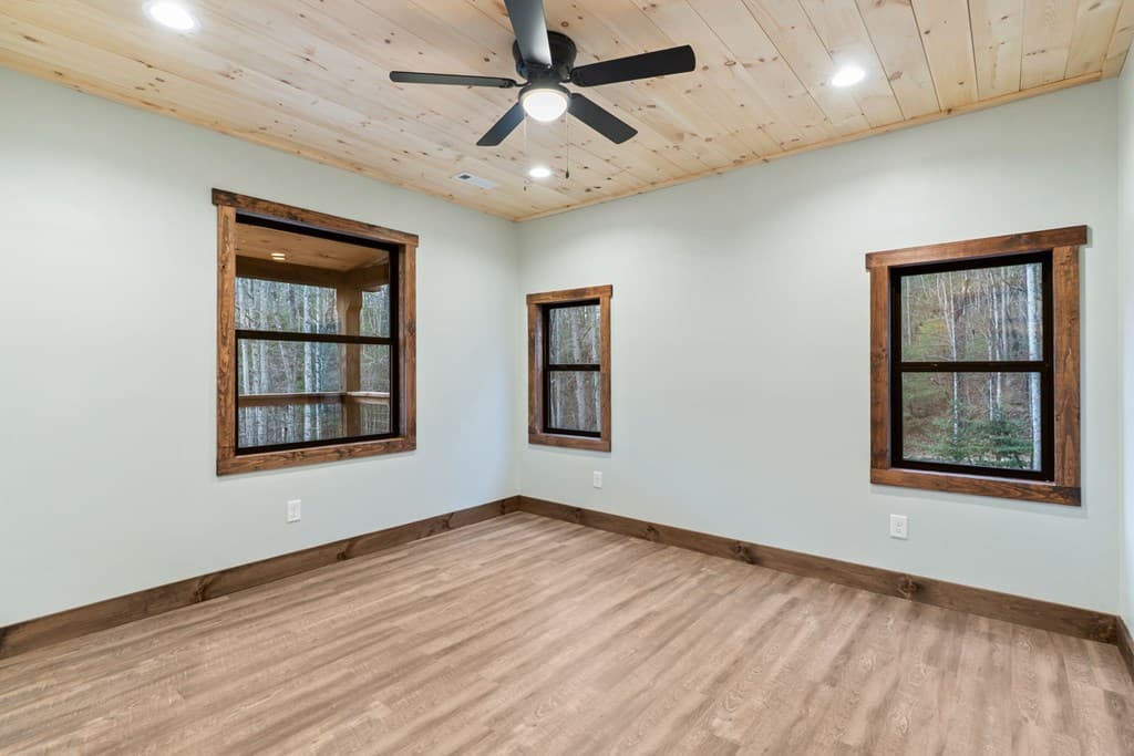 307 Ross Road, Mineral Bluff GA 30559 - Photo