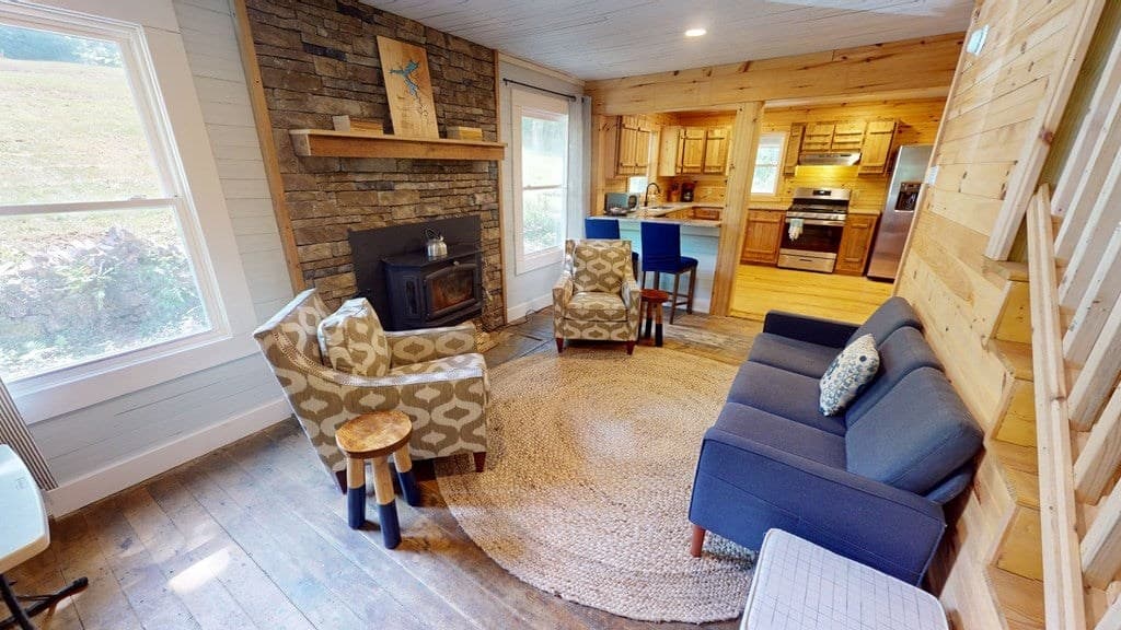 575 Vestal Cochran Road, Topton NC 28781 - Photo