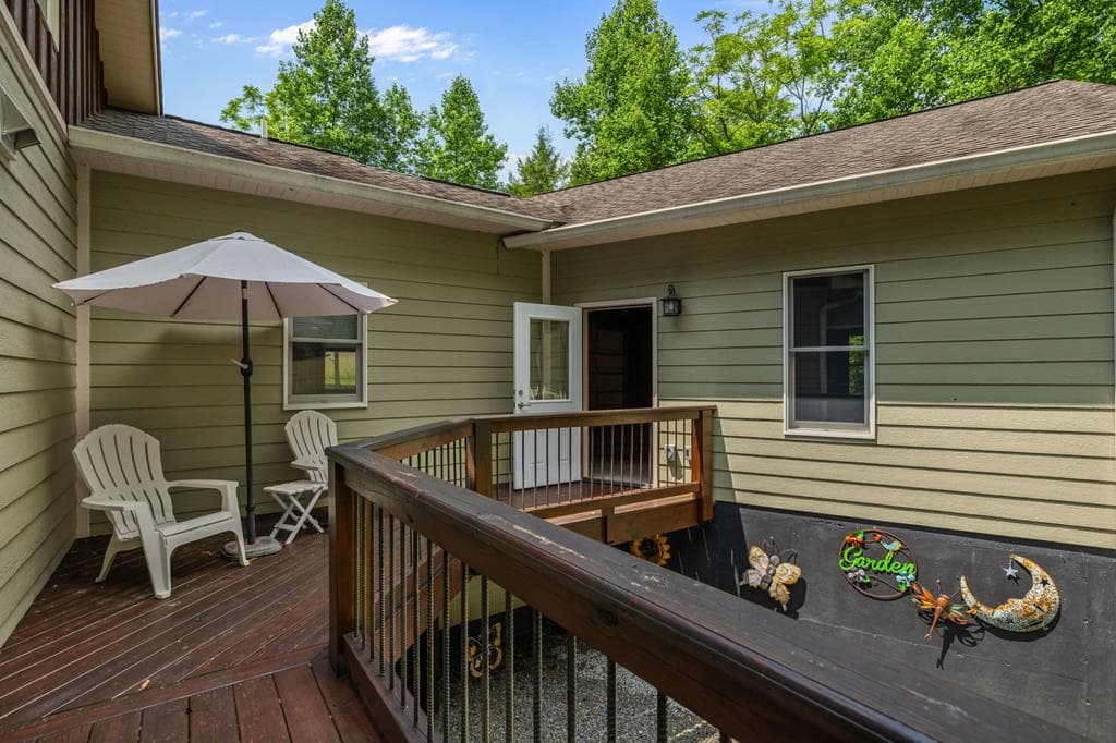 227 Dills Road, Blue Ridge GA 30513 - Photo