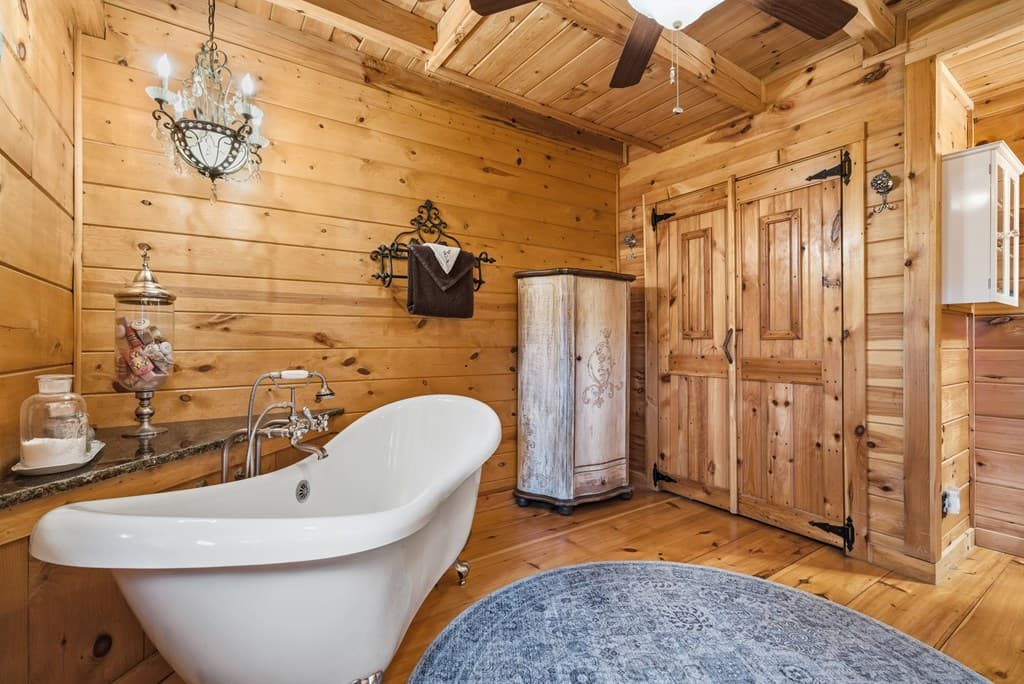 246 Adams Circle, Mineral Bluff GA 30559 - Photo