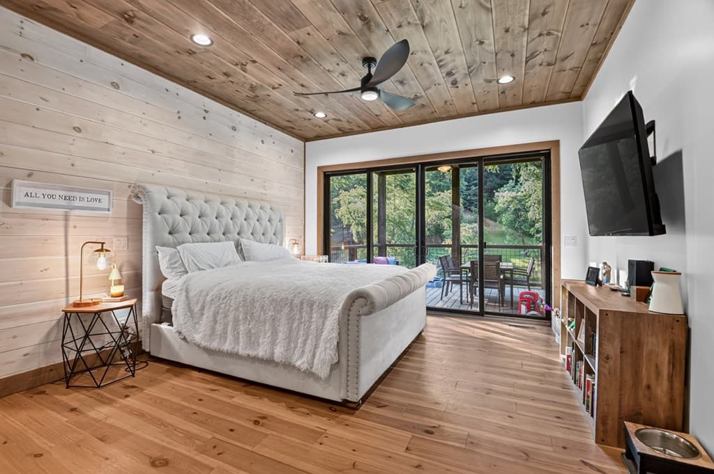 60 Hiles Hatch Road, Blue Ridge GA 30513 - Photo