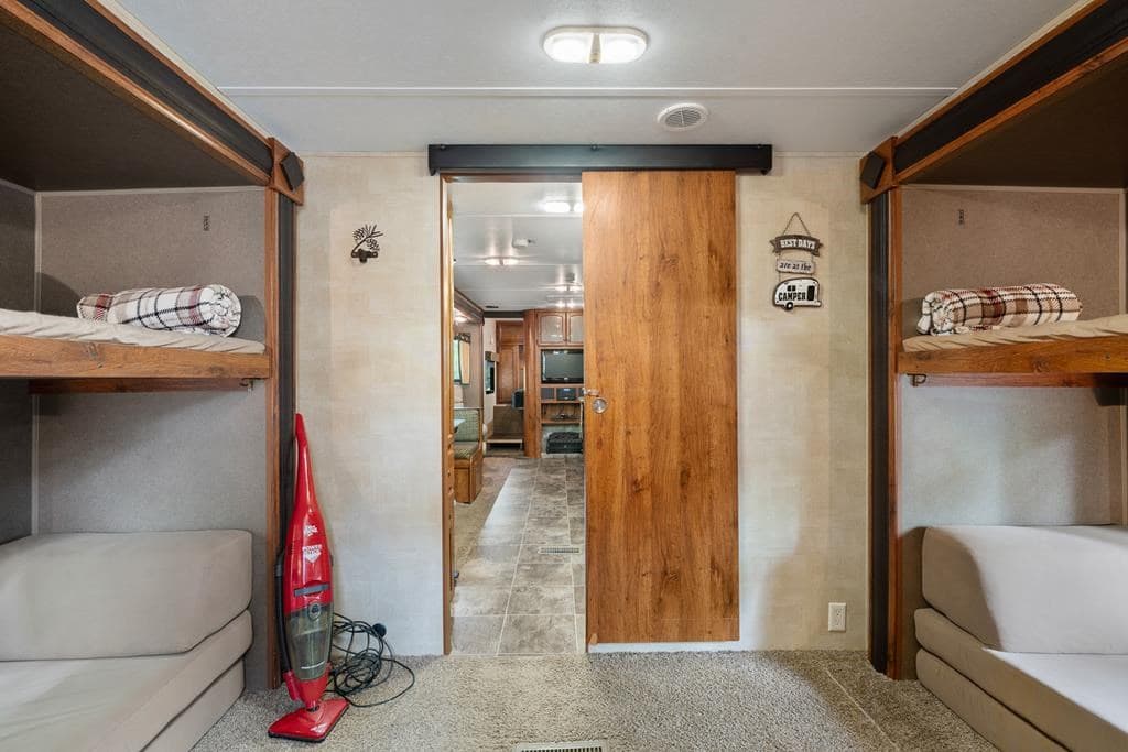 415 Peaceful Loop, Chatsworth GA 30705 - Photo