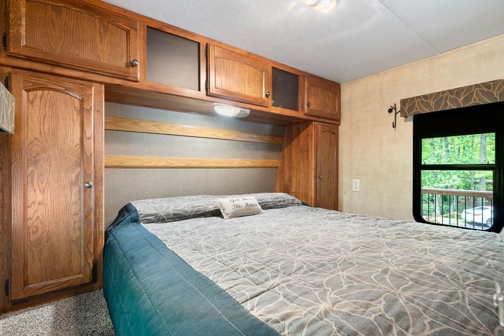 415 Peaceful Loop, Chatsworth GA 30705 - Photo
