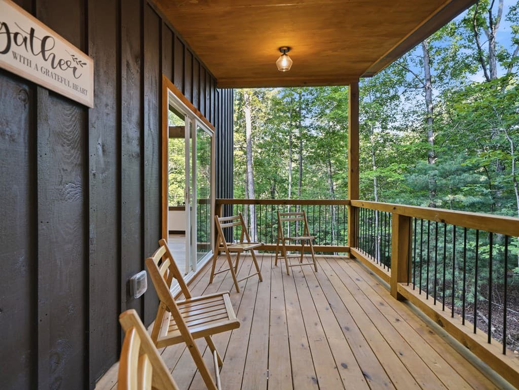 202 Jonquil Lane, Ellijay GA 30540 - Photo