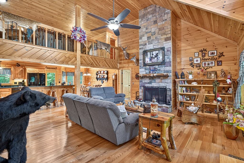 408 Mountain Creek Way, Ellijay GA 30536 - Photo