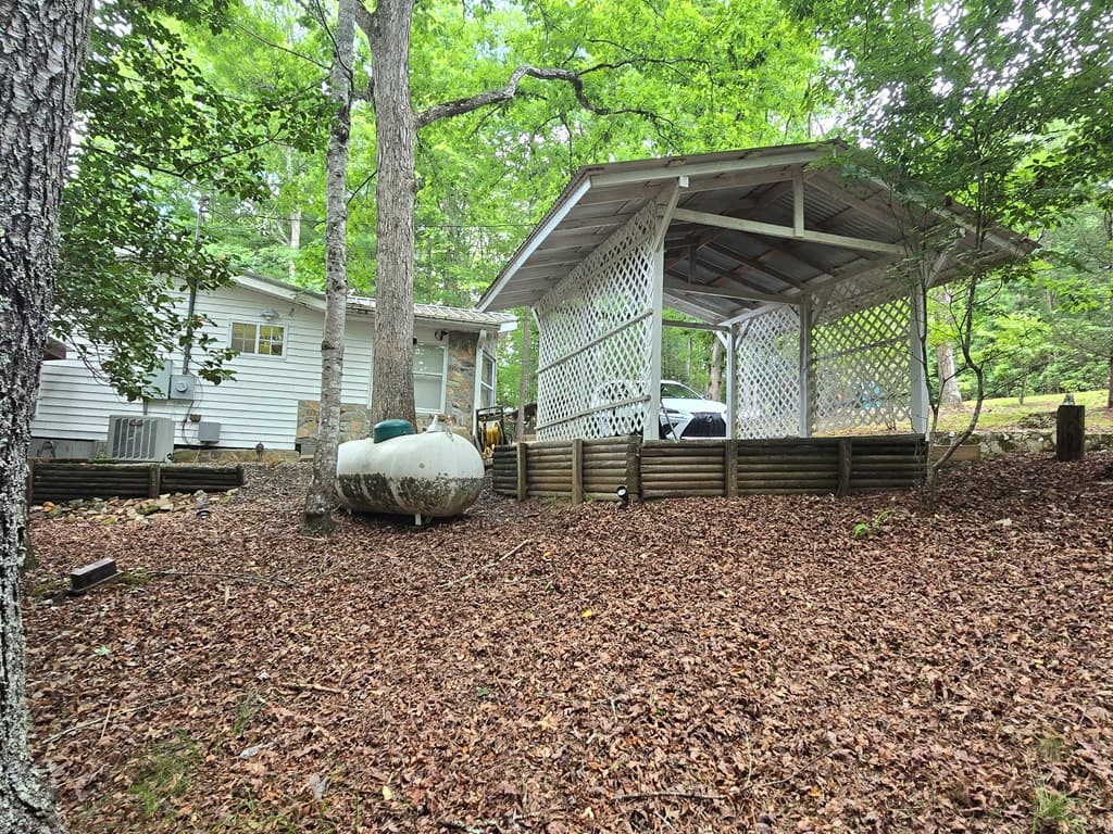 64 Green Oak Road, Warne NC 28909 - Photo