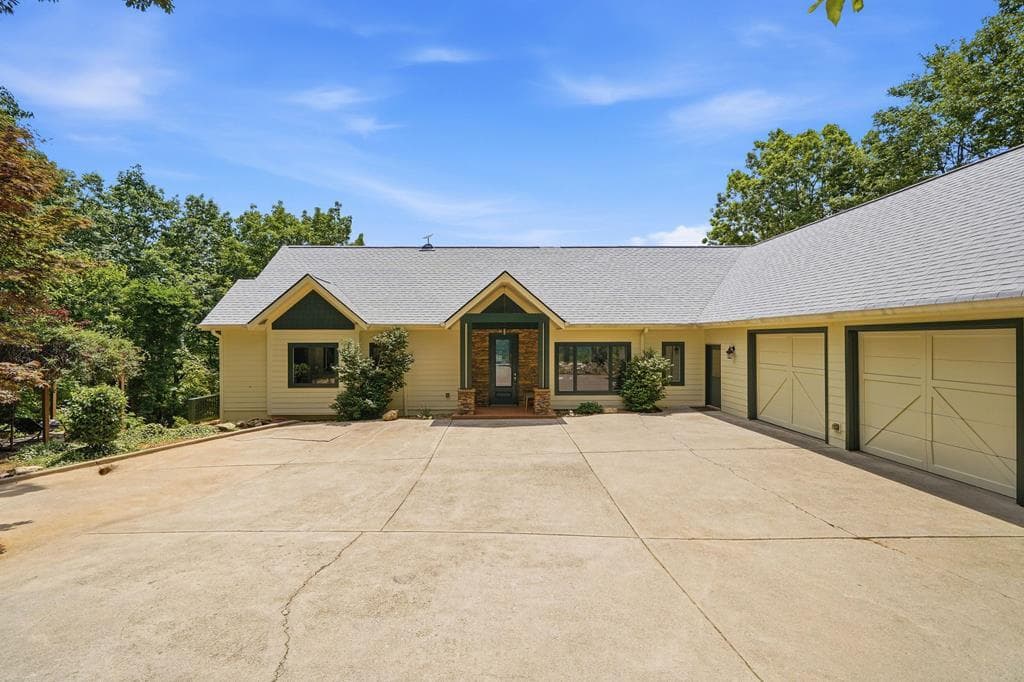 714 Clearview Drive, Talking Rock GA 30175 - Photo