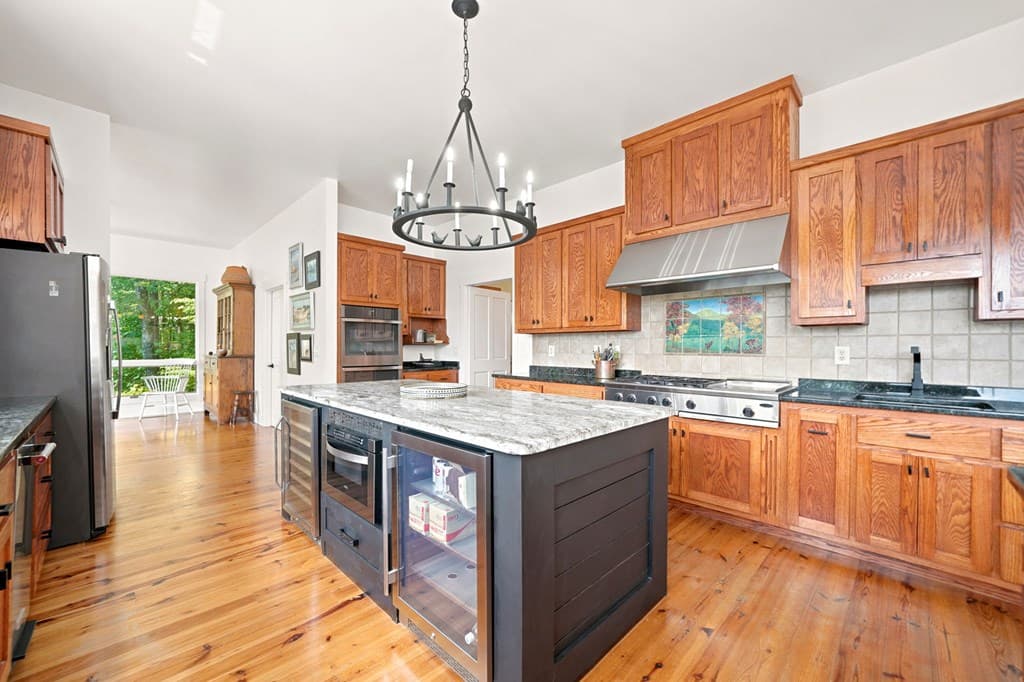 714 Clearview Drive, Talking Rock GA 30175 - Photo