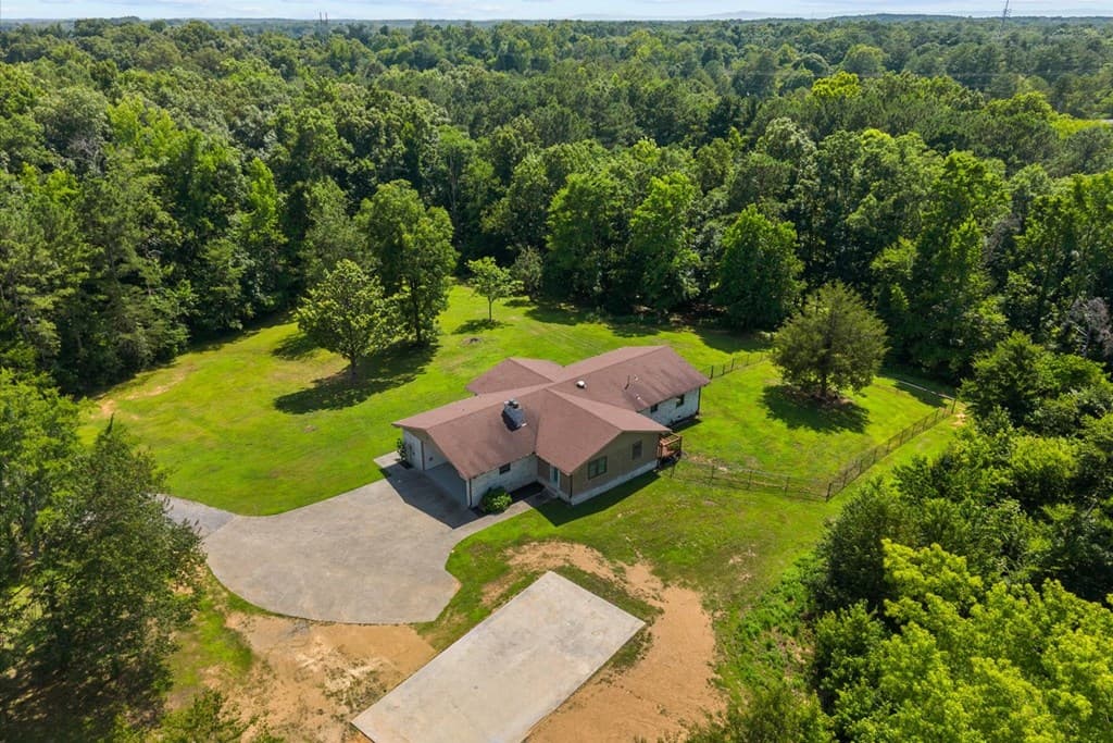 253 Love Drive, Chatsworth GA 30705 - Photo