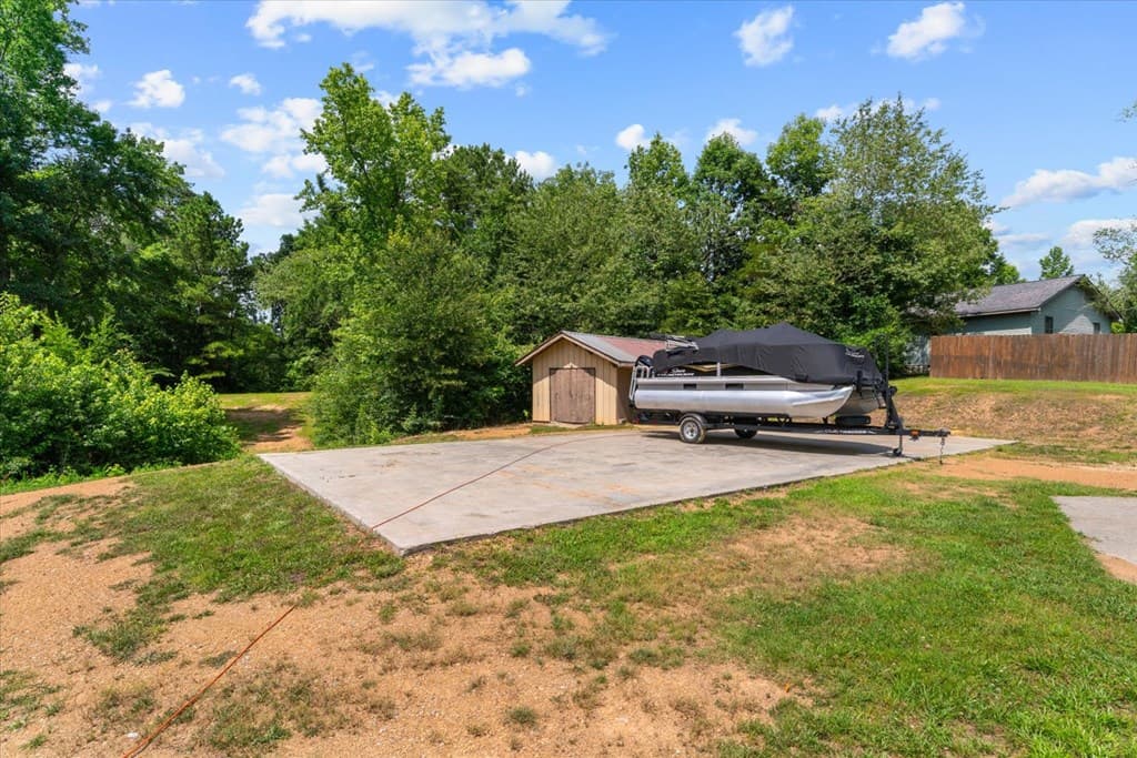 253 Love Drive, Chatsworth GA 30705 - Photo