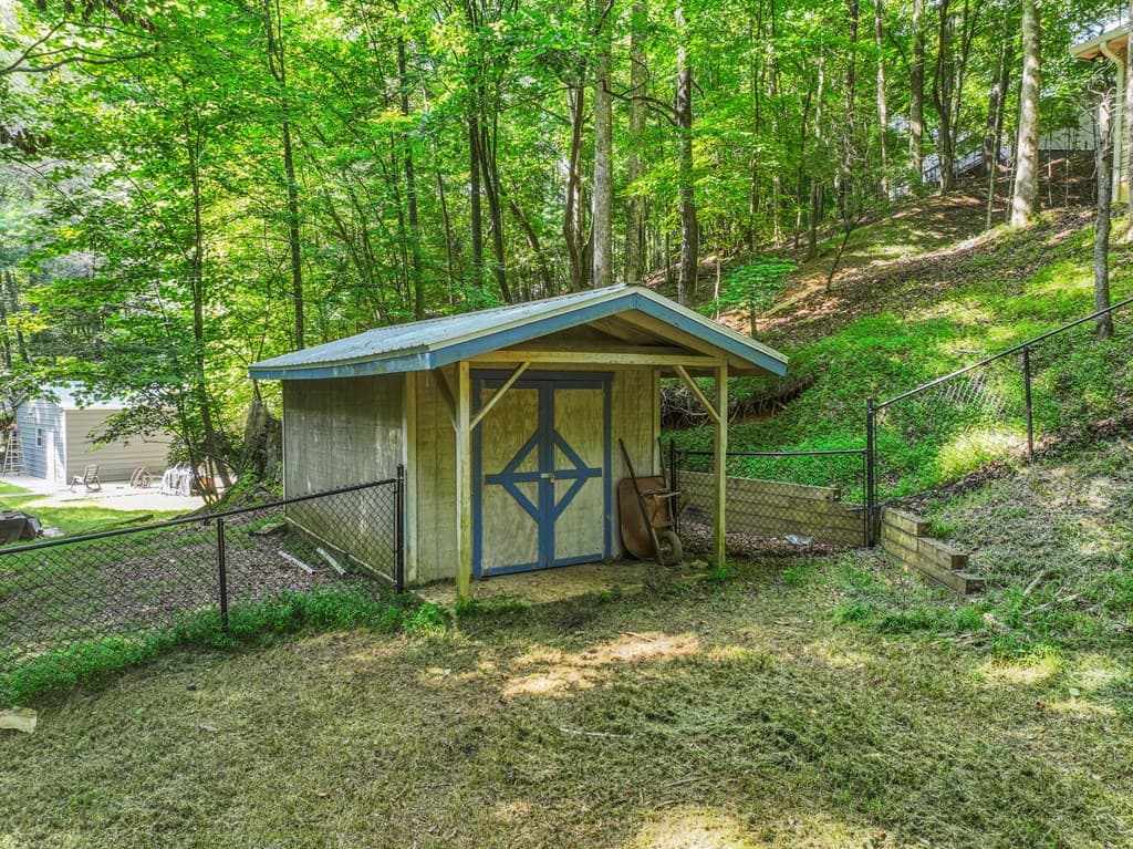 158 Bamby Lane, Ellijay GA 30540 - Photo