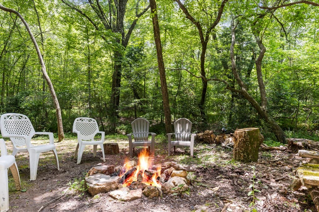 135 The Builders Hill, Morganton GA 30560 - Photo