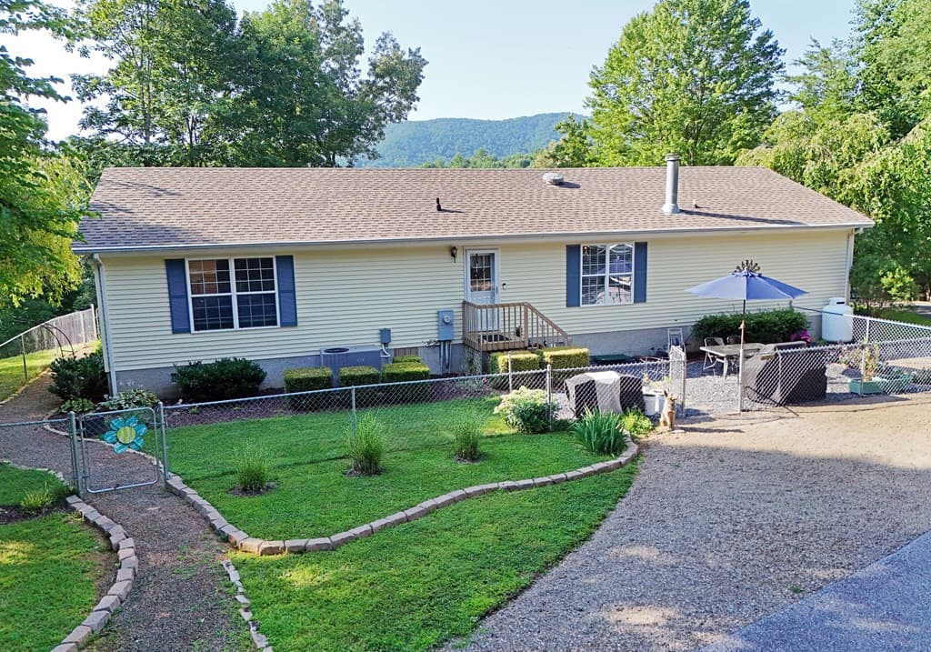 465 Driver Avenue, Murphy NC 28906 - Photo