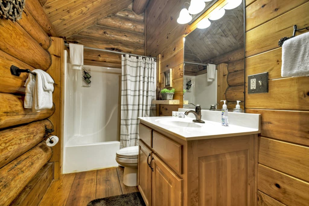 536 Lakeview Road, Blue Ridge GA 30513 - Photo