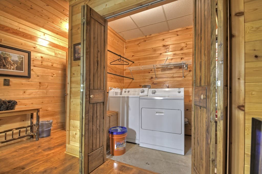 536 Lakeview Road, Blue Ridge GA 30513 - Photo