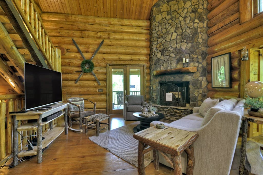 536 Lakeview Road, Blue Ridge GA 30513 - Photo