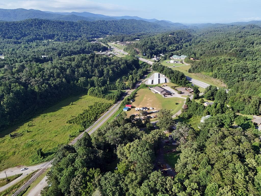 59 Bradley Street, Blue Ridge GA 30513 - Photo