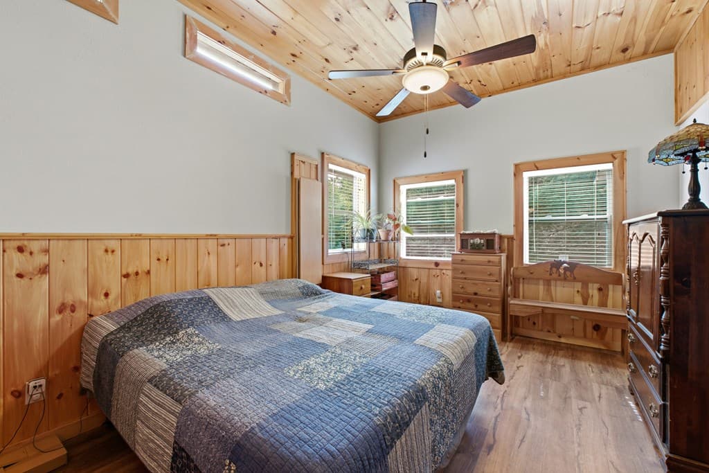 215 Dunn Mill Creek Road, Blue Ridge GA 30513 - Photo
