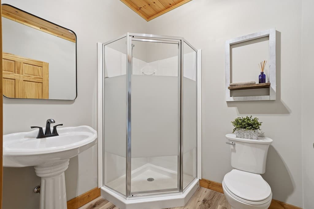 673 Harold Pritchett Road, Ellijay GA 30540 - Photo