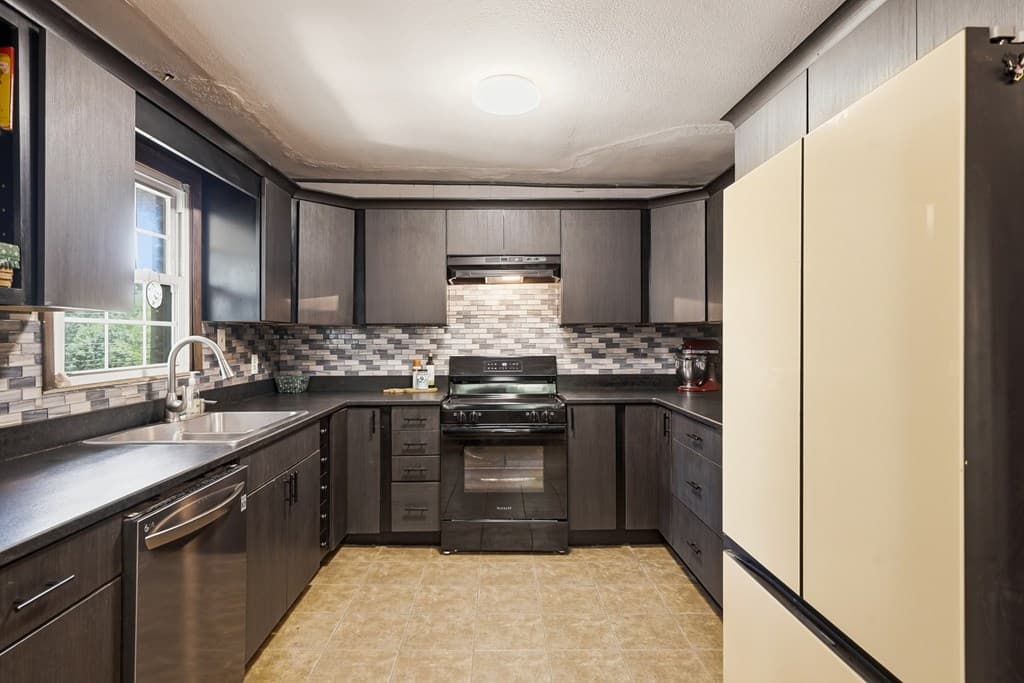 7430 Old Hwy 76, Morganton GA 30560 - Photo