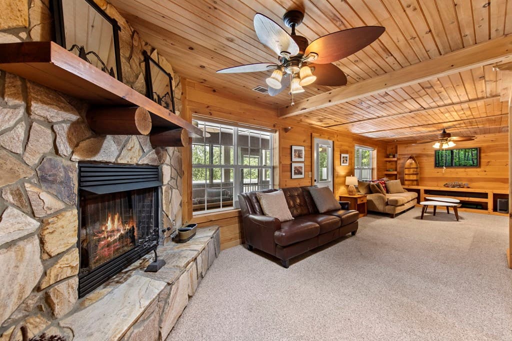 93 Misty Mountain Trail, Morganton GA 30560 - Photo