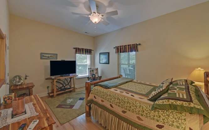 10 Piper Ln, Murphy NC 28906 - Photo
