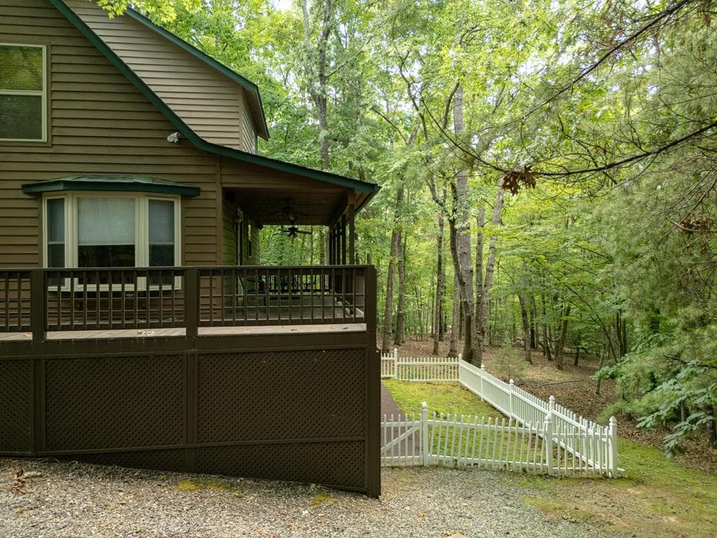 805 Tomahawk Trail, Blairsville GA 30512 - Photo