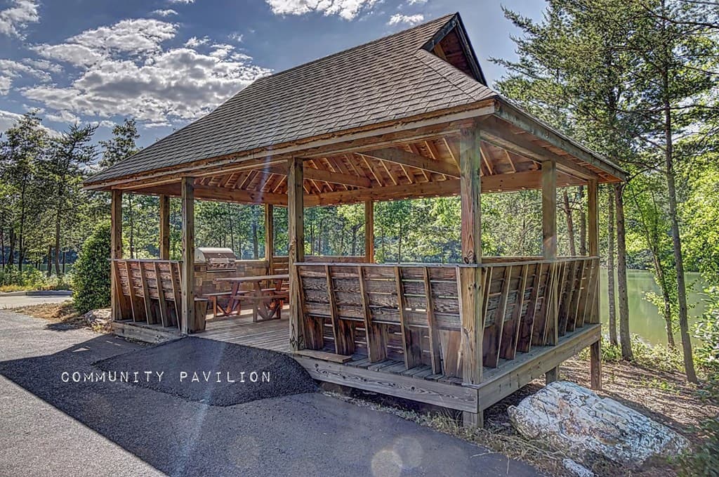 359 New Water Way, Blairsville GA 30512 - Photo