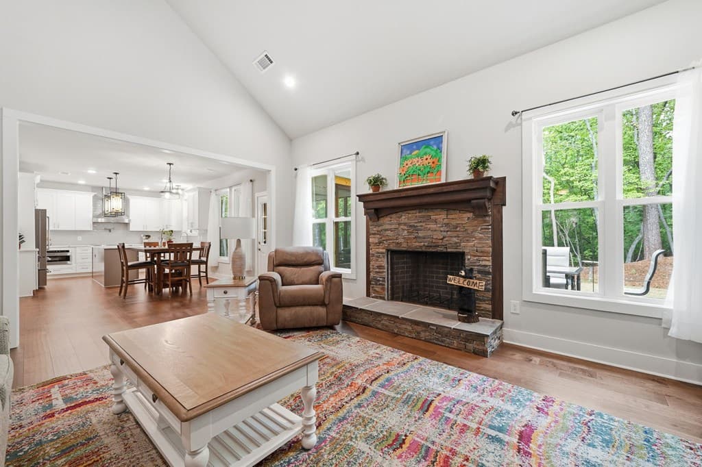 320 Fern Park Drive, Dawsonville GA 30534 - Photo