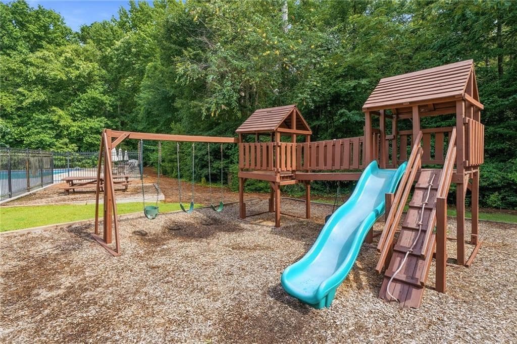 2228 Duck Hollow Drive Nw, Kennesaw GA 30152 - Photo