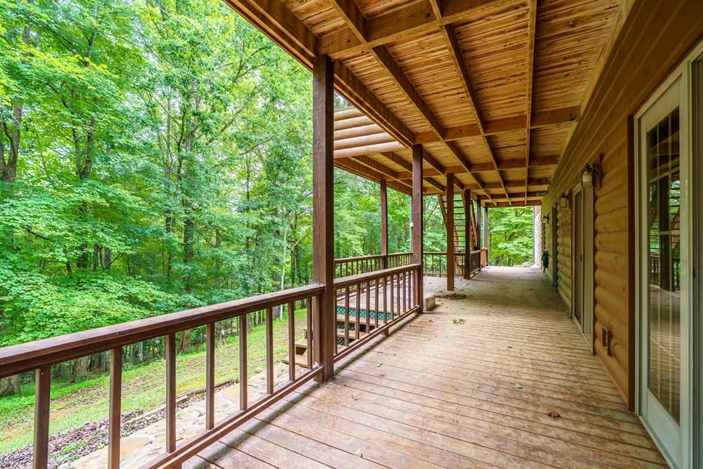 1347 Ivy Log Drive, Blairsville GA 30512 - Photo