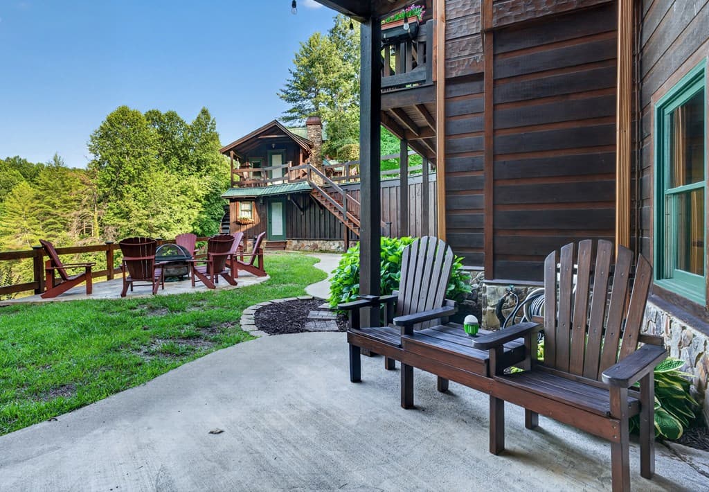 24 Twin Lakes Drive, Blue Ridge GA 30513 - Photo