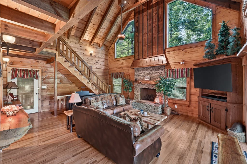 24 Twin Lakes Drive, Blue Ridge GA 30513 - Photo