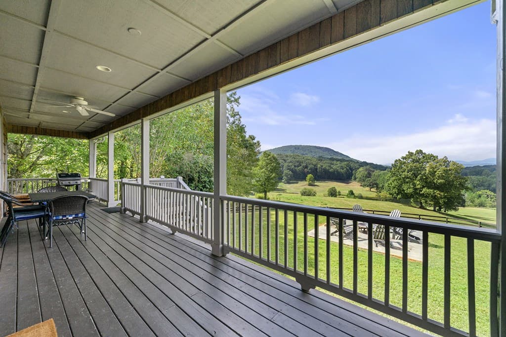 2653 Ben T Huiet Hwy, Clarkesville GA 30523 - Photo