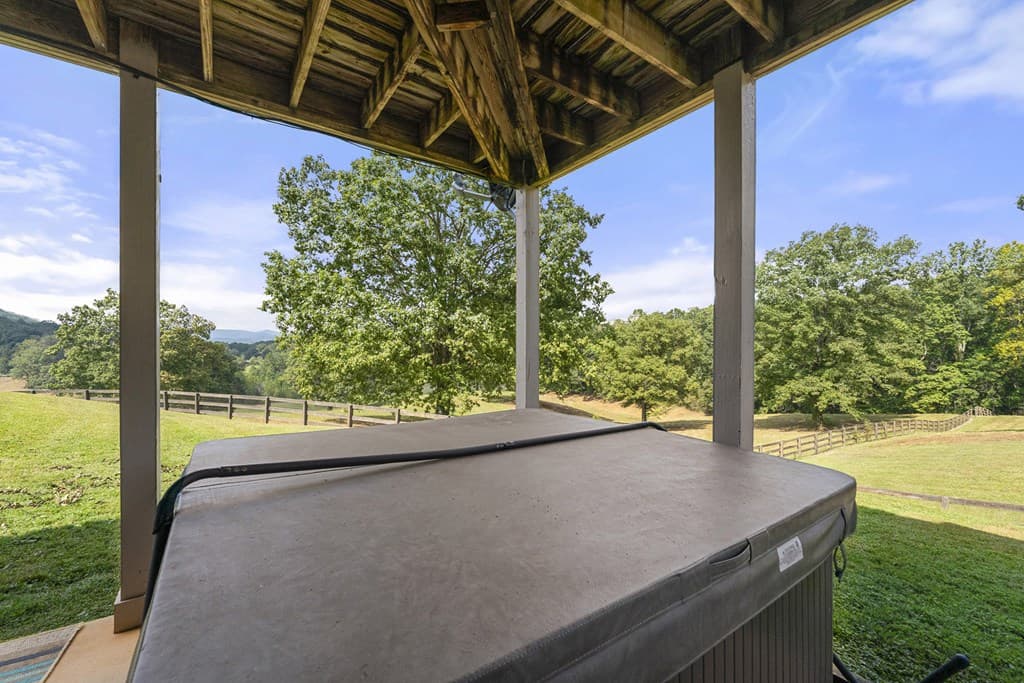 2653 Ben T Huiet Hwy, Clarkesville GA 30523 - Photo