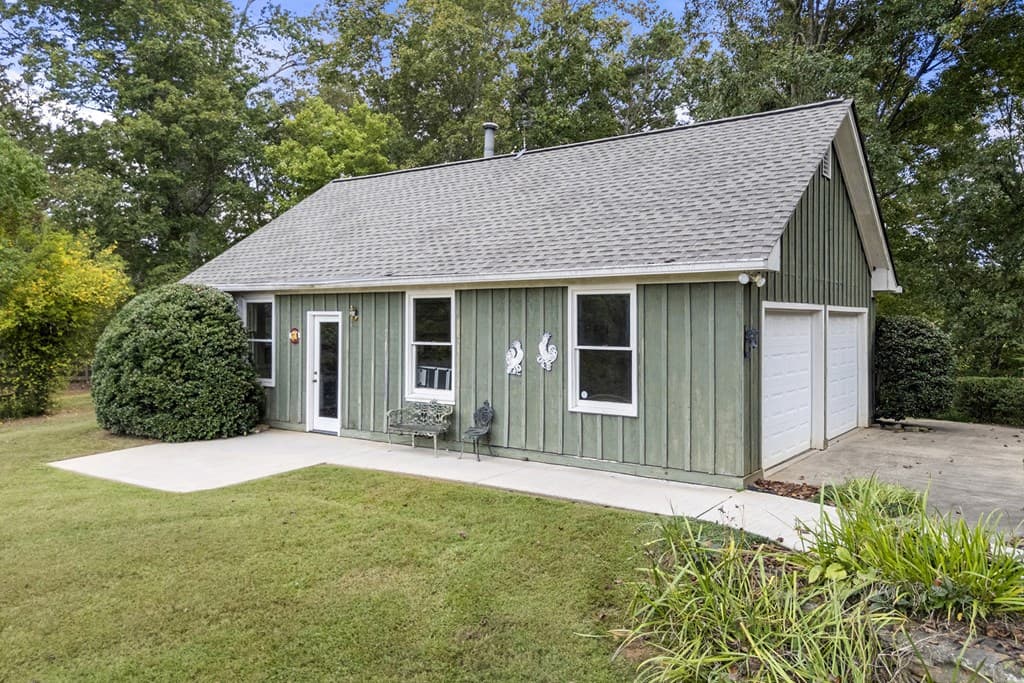 2653 Ben T Huiet Hwy, Clarkesville GA 30523 - Photo