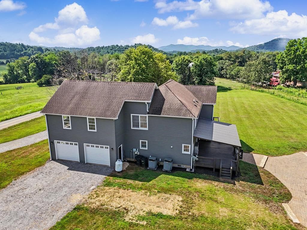 467 Reese Road, Brasstown NC 28902 - Photo