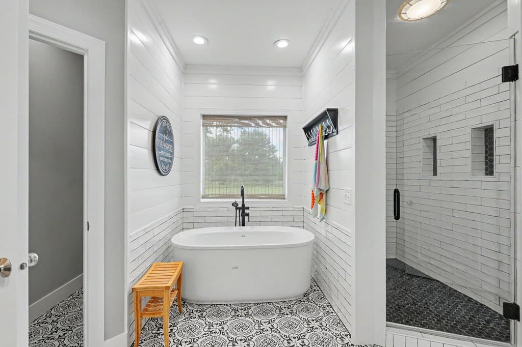 467 Reese Road, Brasstown NC 28902 - Photo