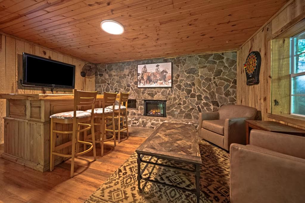 469 North Lake Drive, Ellijay GA 30536 - Photo