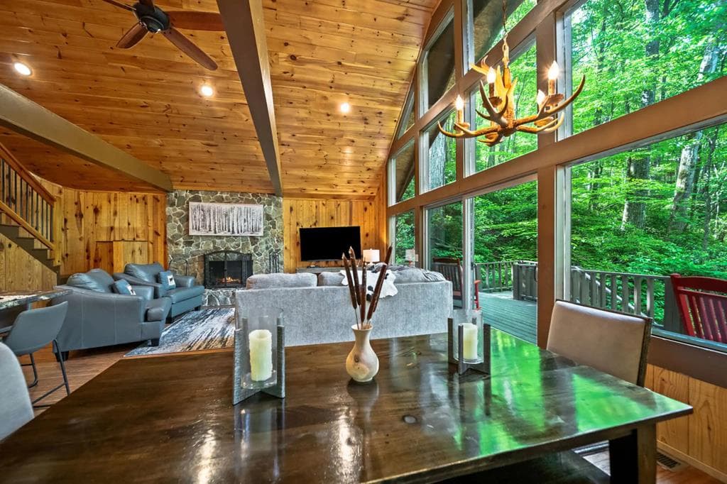 469 North Lake Drive, Ellijay GA 30536 - Photo