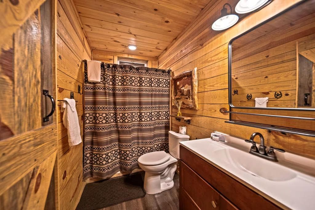 469 North Lake Drive, Ellijay GA 30536 - Photo