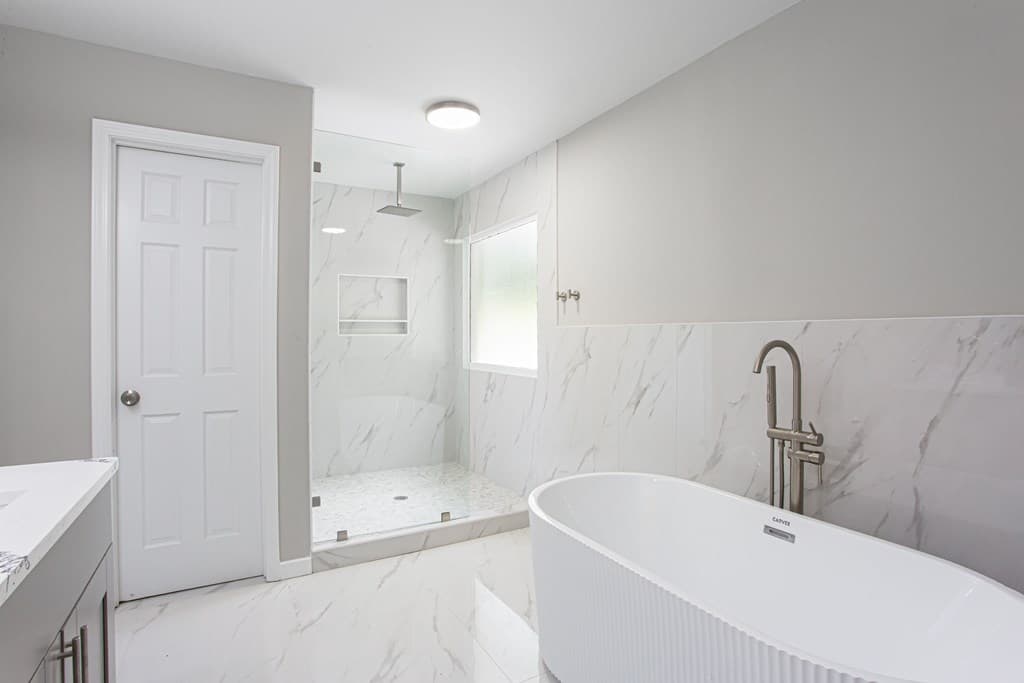 1055 Windridge Dr, Loganville GA 30052 - Photo