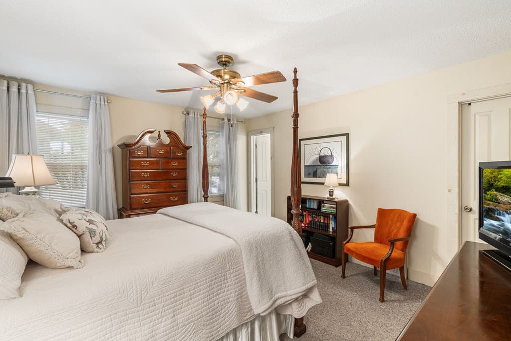 354 Harrison Circle, Hiawassee GA 30546 - Photo